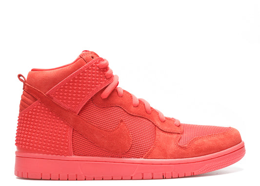 Dunk Hi CMFT Premium Red October