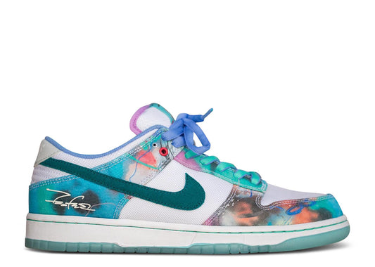 Futura Laboratories x Dunk Low SB Bleached Aqua Sample